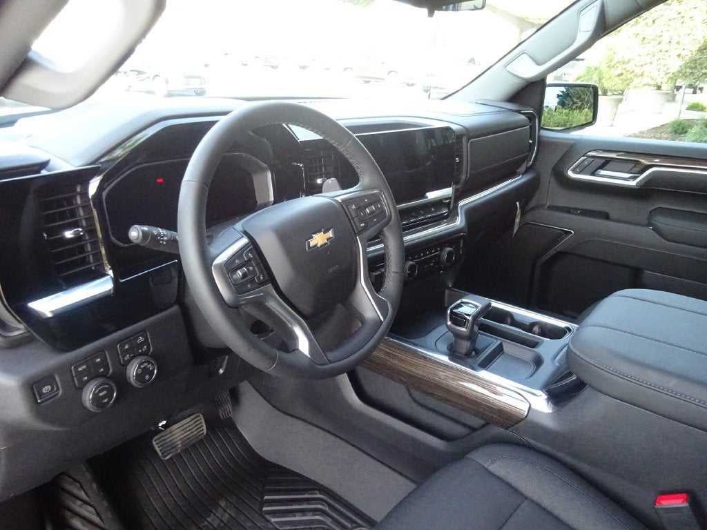 2026 Chevrolet Silverado 1500 LT - Photo 12