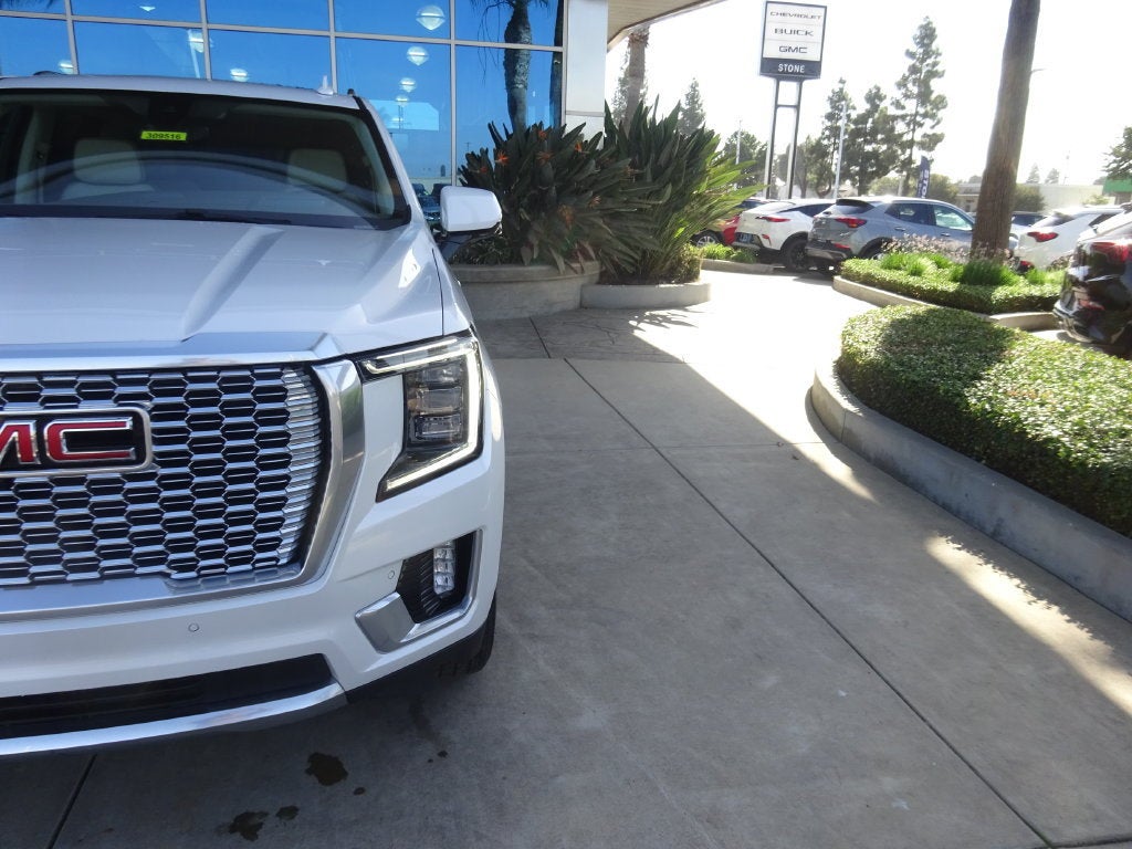 2022 GMC Yukon XL Denali