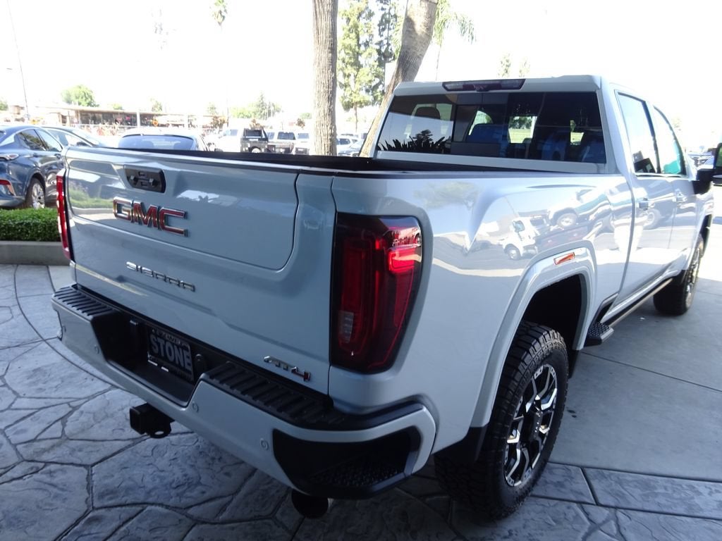 2023 GMC Sierra 2500 HD AT4