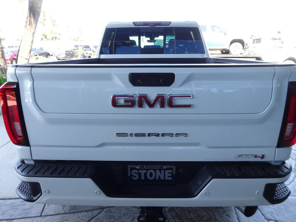 2023 GMC Sierra 2500 HD AT4