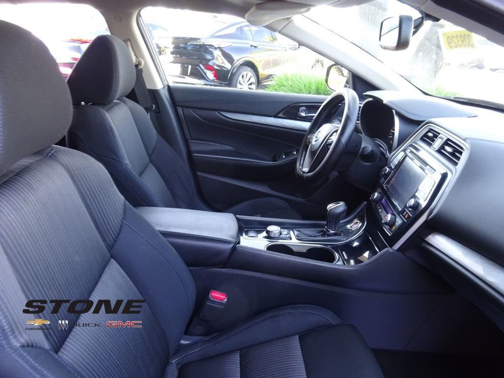 2017 Nissan Maxima S