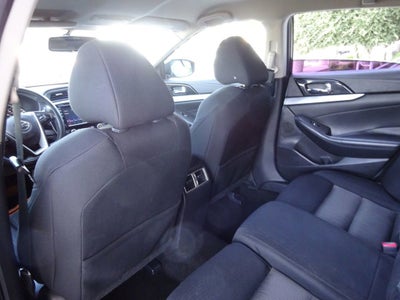 2017 Nissan Maxima S