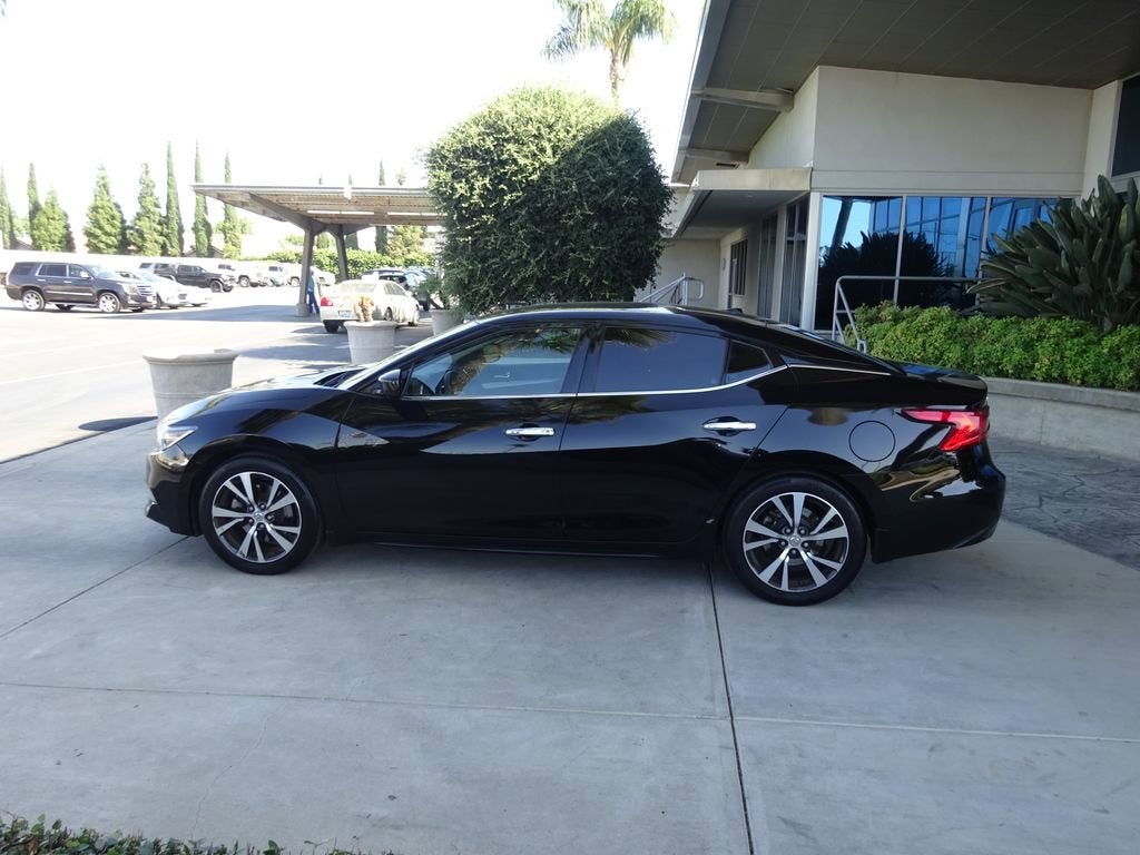 2017 Nissan Maxima S
