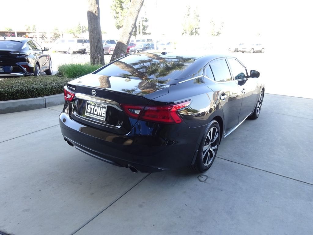 2017 Nissan Maxima S