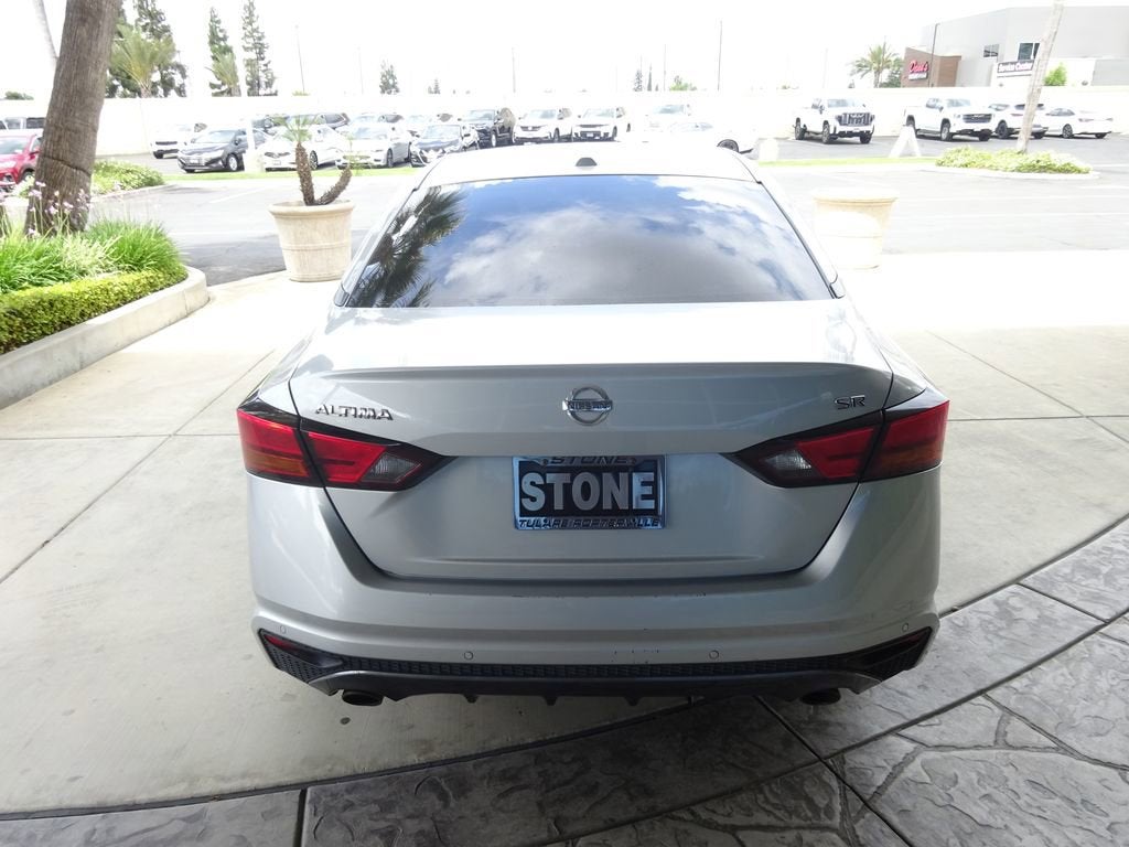 2021 Nissan Altima SR FWD