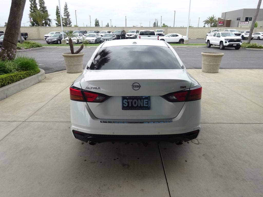 2023 Nissan Altima SR FWD