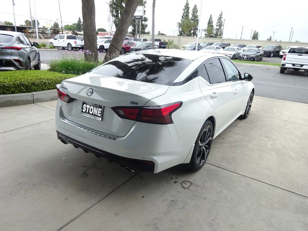 2023 Nissan Altima SR FWD
