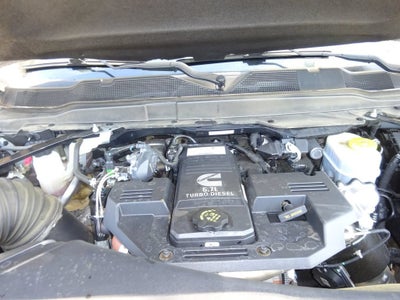 2022 RAM 2500 Laramie Crew Cab 4x4 6'4" Box