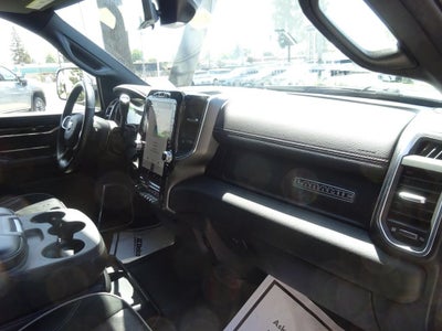 2022 RAM 2500 Laramie Crew Cab 4x4 6'4" Box