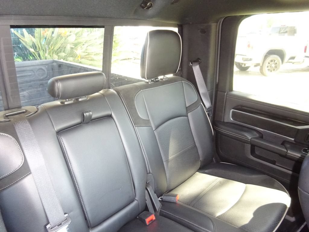 2022 RAM 2500 Laramie Crew Cab 4x4 6'4" Box