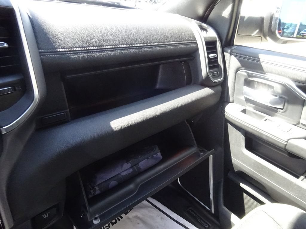 2022 RAM 2500 Laramie Crew Cab 4x4 6'4" Box