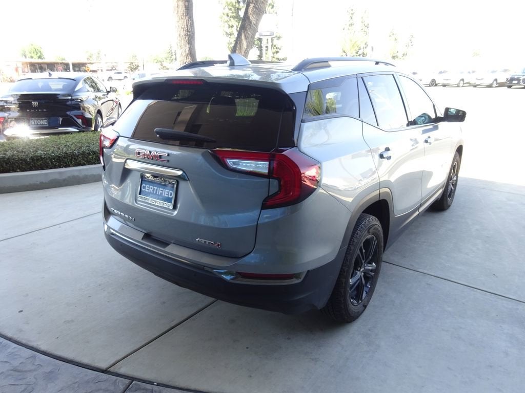 2023 GMC Terrain AT4