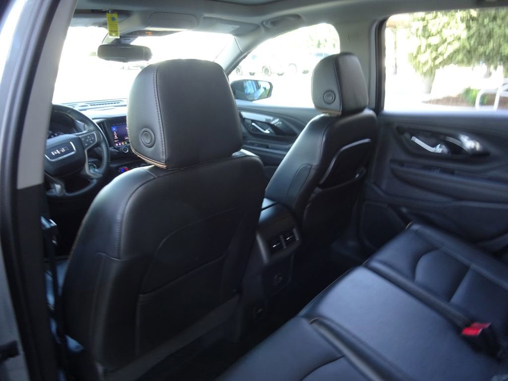 2023 GMC Terrain AT4