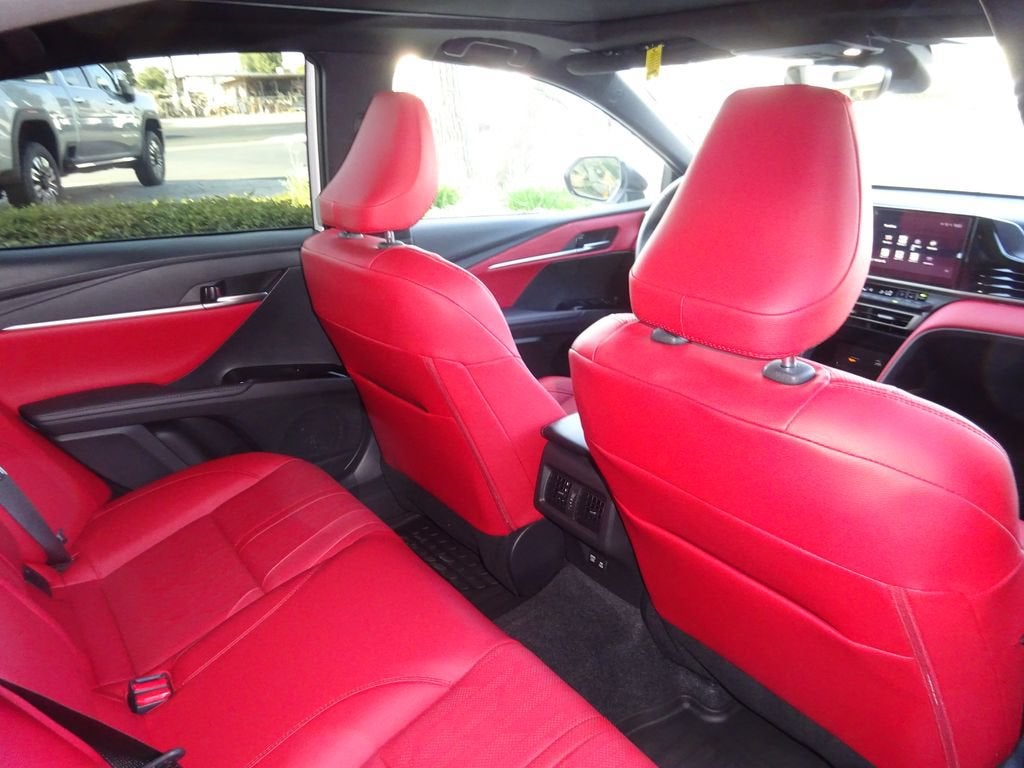 2025 Toyota Camry XSE - Photo 21