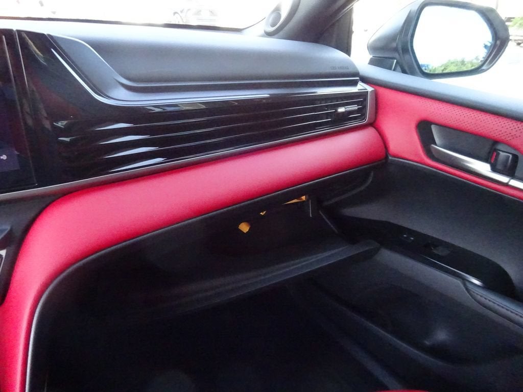 2025 Toyota Camry XSE - Photo 28