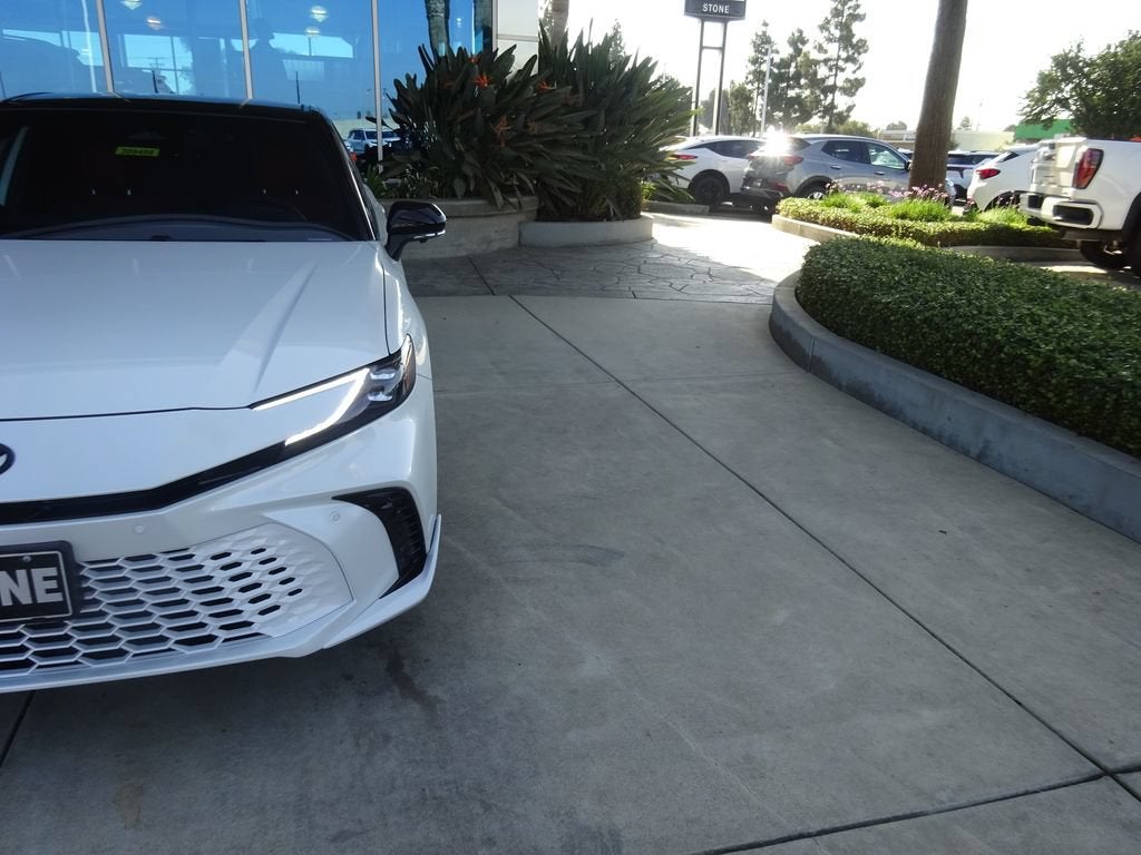 2025 Toyota Camry XSE - Photo 33