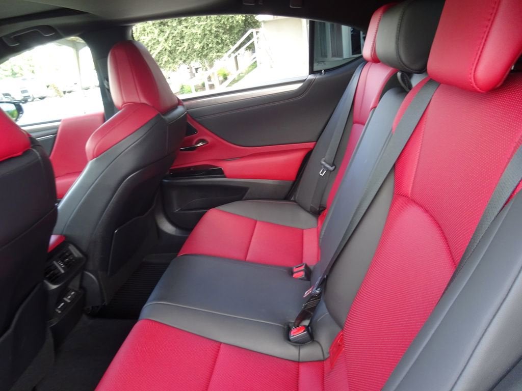 2023 Lexus ES ES 350 F SPORT Handling