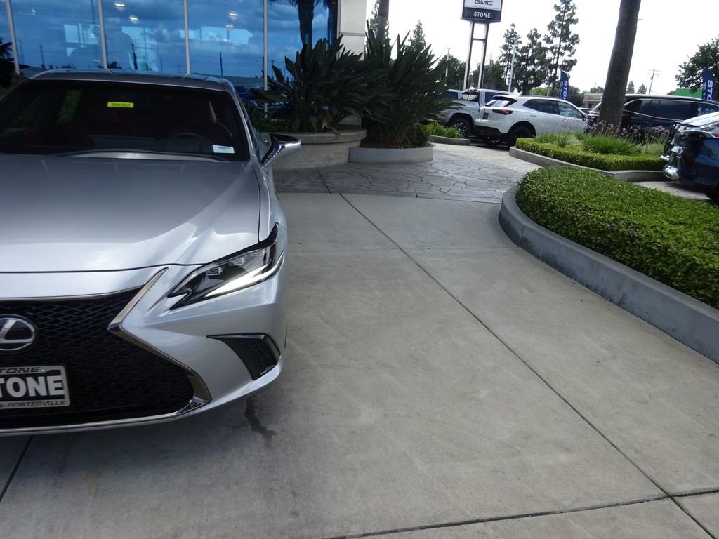 2023 Lexus ES ES 350 F SPORT Handling