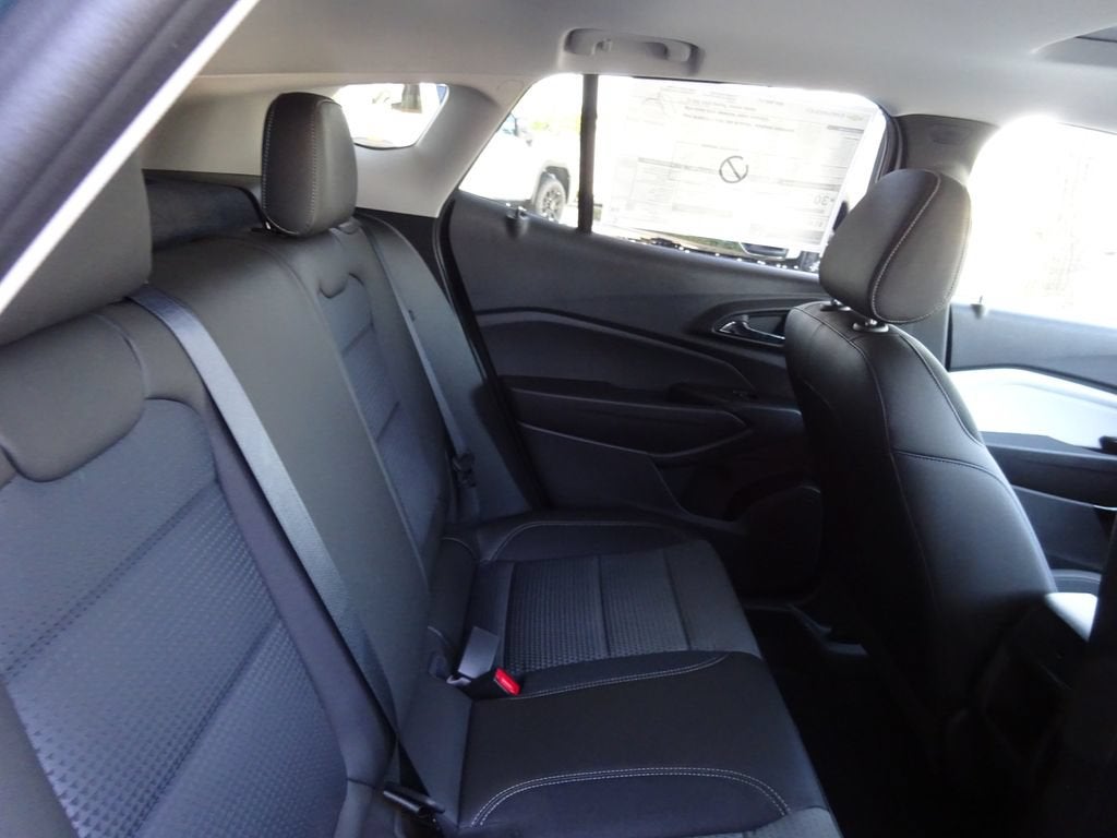 2026 Chevrolet Trax LT - Photo 22