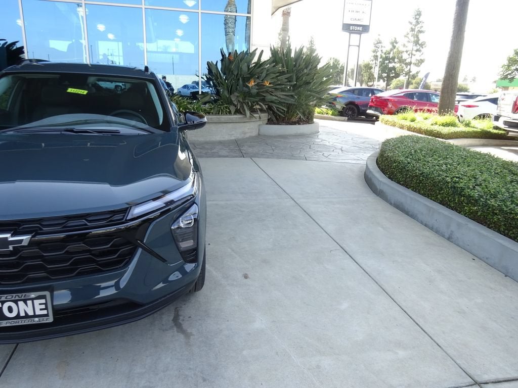 2026 Chevrolet Trax LT - Photo 31