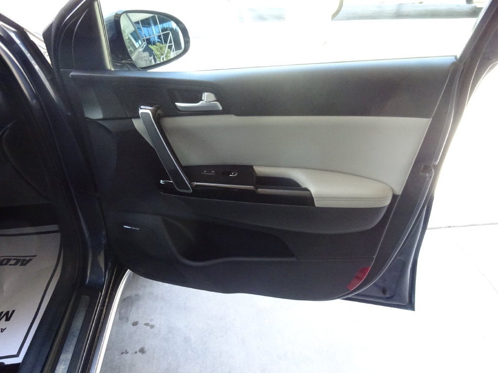 2017 Kia Sportage SX - Photo 29