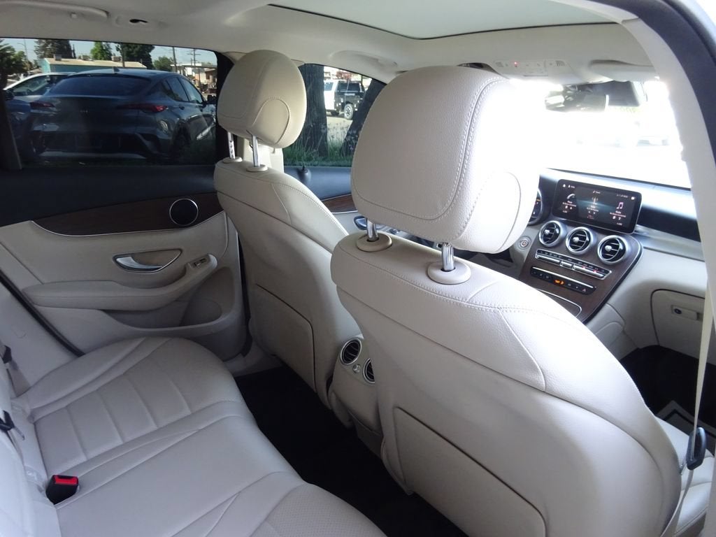 2022 Mercedes-Benz GLC 300 SUV