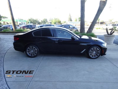 2019 BMW 5 Series 530i