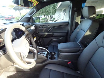 2025 Chevrolet Colorado WT/LT