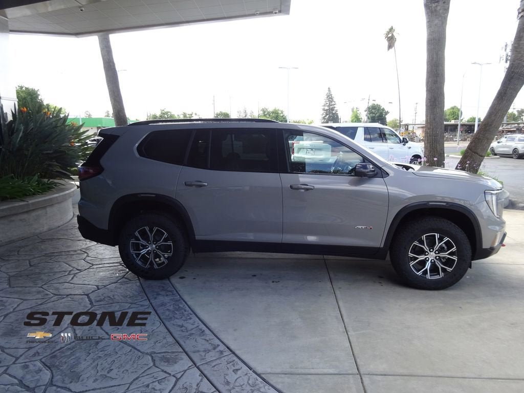 2026 GMC Acadia AT4