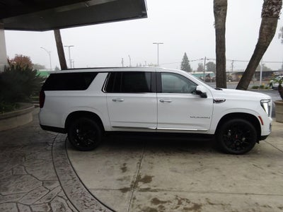 2026 GMC Yukon XL Elevation