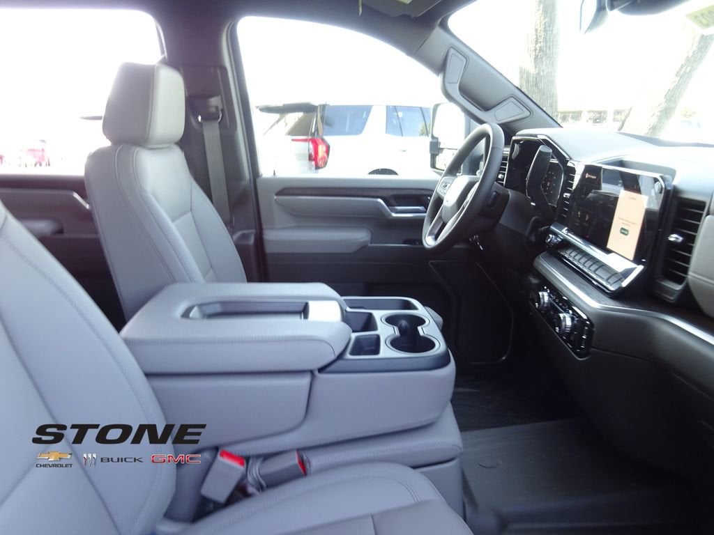 2026 GMC Sierra 2500HD SLT - Photo 17