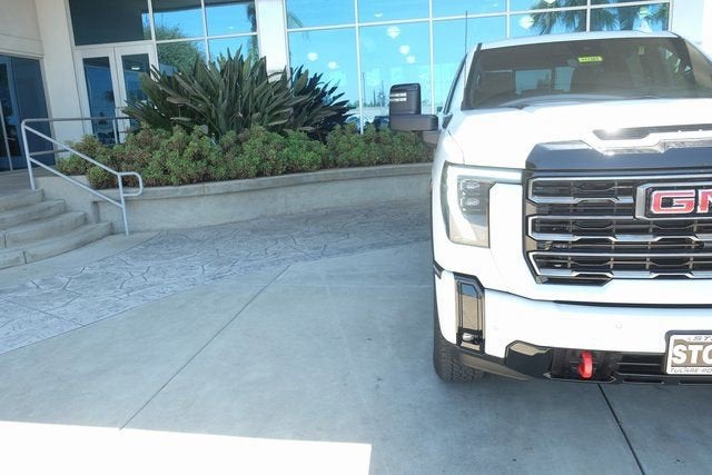 2025 GMC Sierra 2500 HD AT4