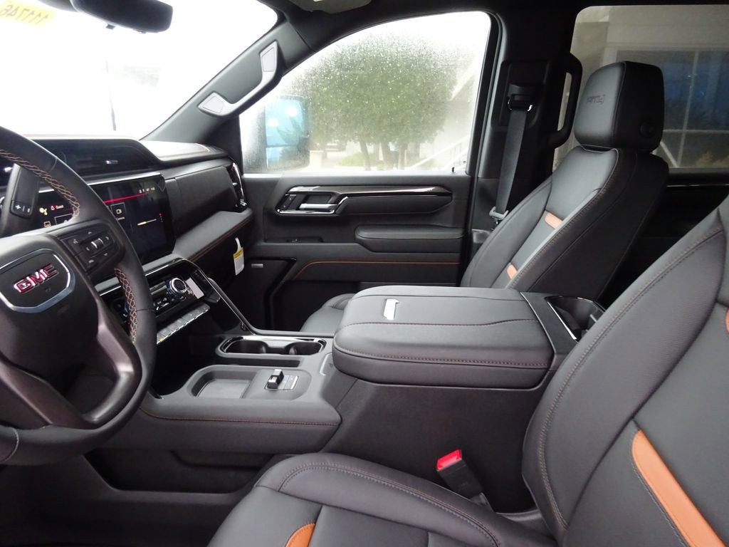 2025 GMC Sierra 3500 HD AT4