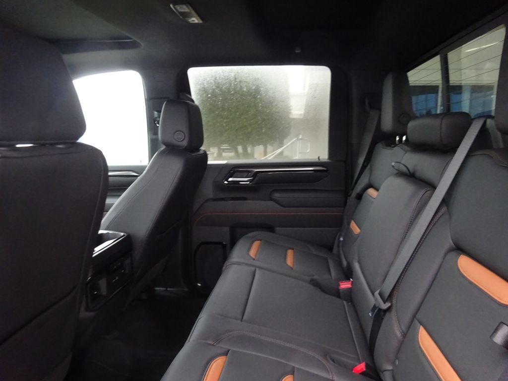 2025 GMC Sierra 3500 HD AT4