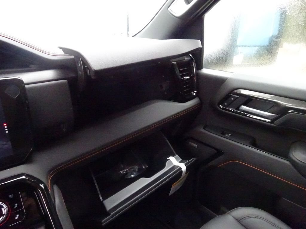 2025 GMC Sierra 3500 HD AT4