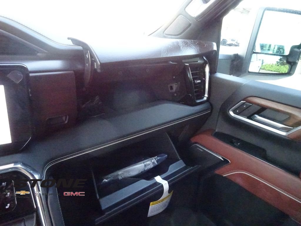 2025 GMC Sierra 2500 HD Denali Ultimate