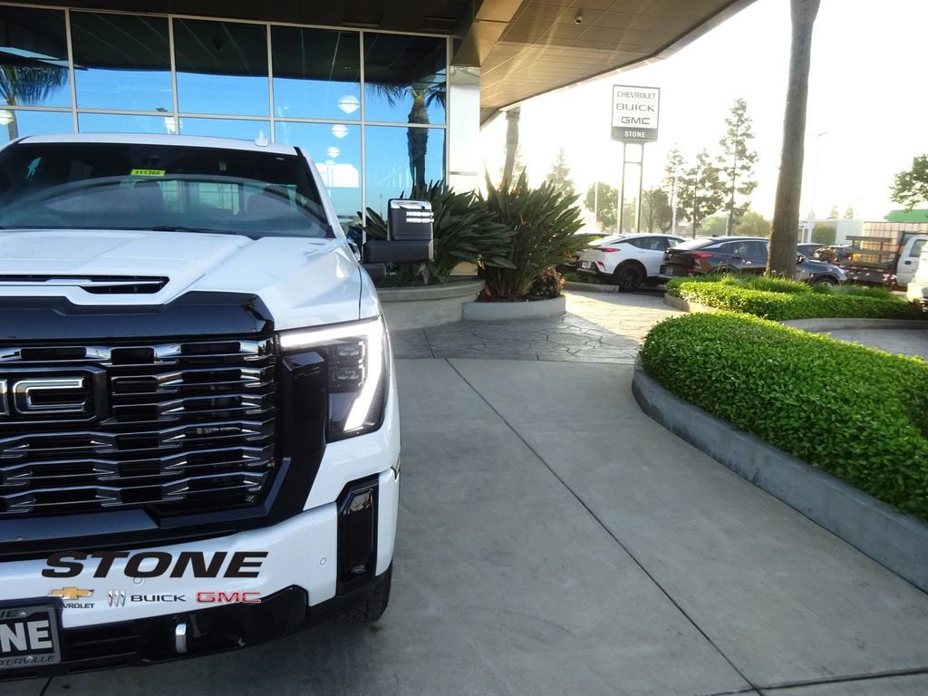 2025 GMC Sierra 2500 HD Denali Ultimate