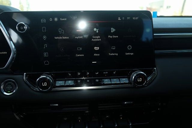 2025 GMC Canyon Elevation