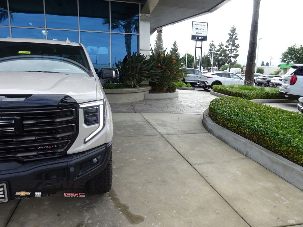 2026 GMC Sierra 1500 AT4X